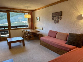 Méribel Mottaret : Appart. Confortable 2 Ch, Balcon, Ski-In/Ski-Out - FR-1-355-50